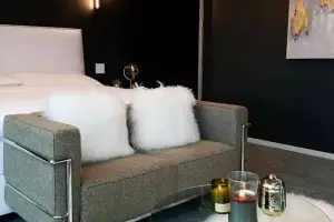 Gray plush carpet, bedroom